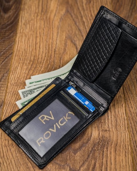  Czarny Portfel Męski Skórzany Forever Youngz Przeszyciem