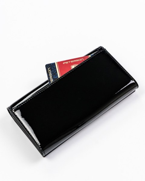 Czarny portfel damski skórzany z akcentem — Peterson