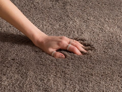  Dywan shaggy 200 x 200 cm brązowy EVREN