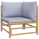 Narożna sofa ogrodowa z jasnoszarymi poduszkami, bambusowa Lumarko!
