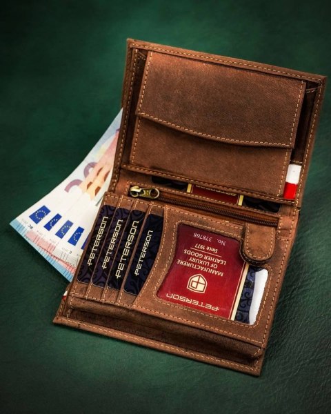 Skórzany portfel męski z motywem patriotycznym — Peterson Lumarko!