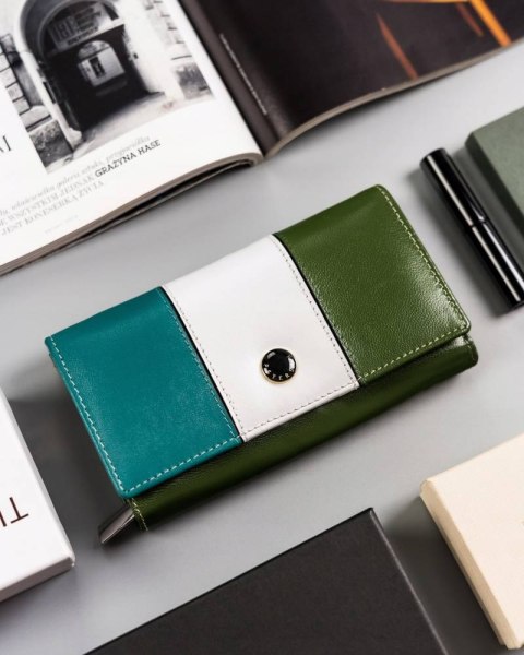 Skórzany portfel damski na zatrzask — Peterson Lumarko!