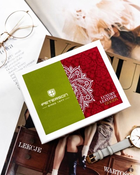 Skórzany portfel damski na zamek — Peterson Lumarko!