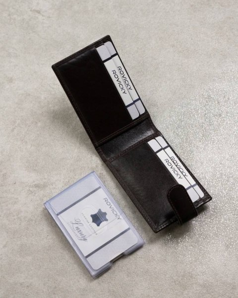 Skórzane etui na karty — Rovicky Lumarko!