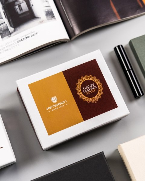 Klasyczny, mały portfel damski ze skóry naturalnej — Peterson Lumarko!