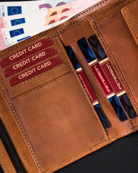 Portfel męski z cieniowanej skóry naturalnej — Peterson Lumarko!