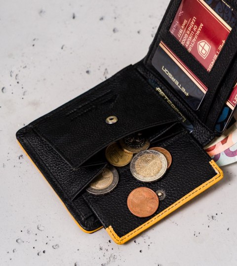 Skórzany, sportowy portfel męski z ochroną kart RFID — Peterson Lumarko!