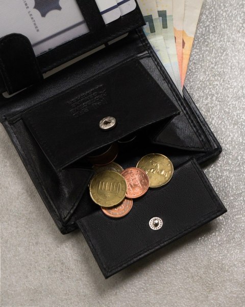 Skórzany Portfel Męski Z Kieszonką Na Suwak Lumarko!