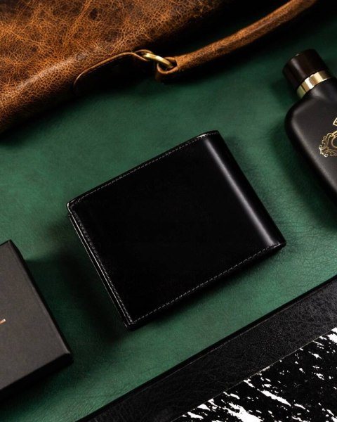 Skórzany portfel męski z systemem RFID — Rovicky Lumarko!