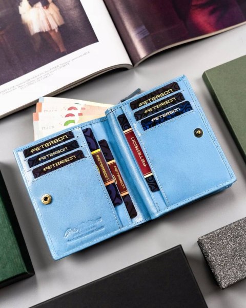 Skórzany portfel damski średnich rozmiarów — Peterson Lumarko!