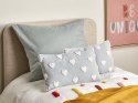 Bawełniana poduszka dekoracyjna w serca 30 x 50 cm szara GAZANIA Lumarko!