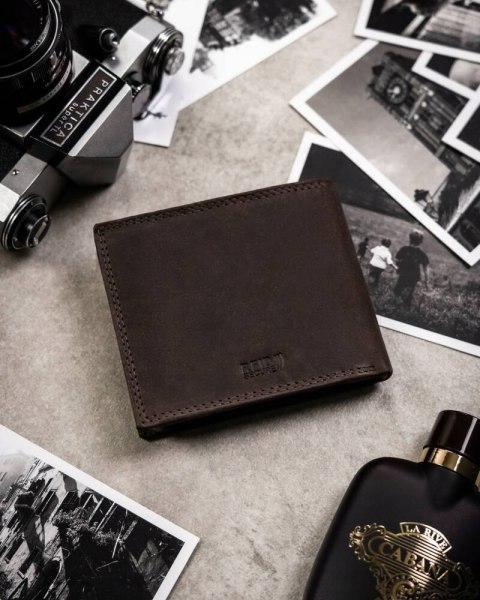 Zestaw prezentowy: skórzany portfel męski i brelok - Peterson Lumarko!