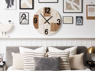 Zegar ścienny ø 60 cm jasne drewno MICHAPAN