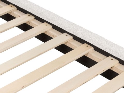 Łóżko boucle 180 x 200 cm białe MARGUT