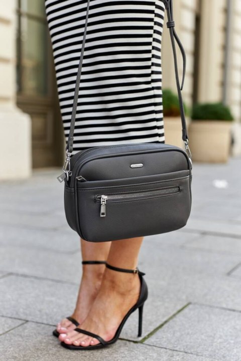 Listonoszka damska ze skóry ekologicznej Lumarko!