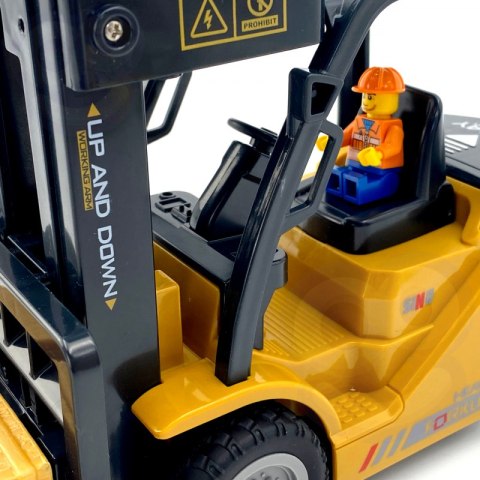 Zdalnie Sterowany Wózek Widłowy 2w1 Dźwig RC - Skala 1:24 Lumarko!