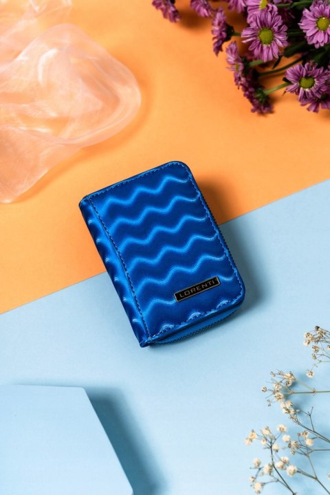 Mały portfel damski ze skóry naturalnej ze wzorem fal Lumarko!