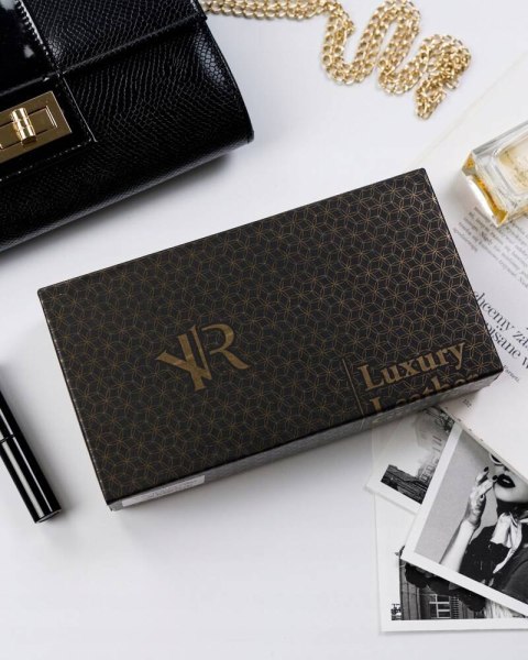 Skórzany portfel damski w orientacji poziomej na zatrzask Lumarko!