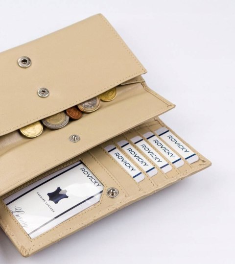 Skórzany portfel damski w orientacji poziomej na zatrzask Lumarko!