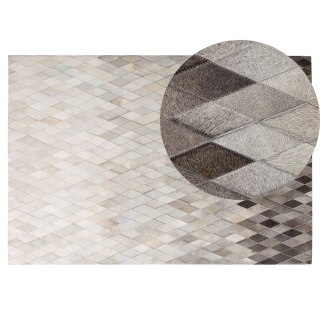 Dywan patchwork skórzany 140 x 200 cm biało-szary MALDAN