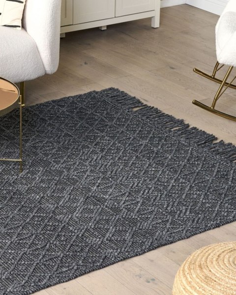 Dywan 160 x 230 cm czarny ALUCRA