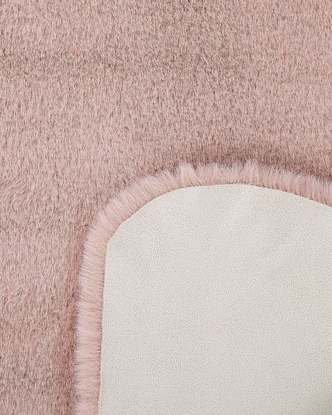 Dywan imitacja futra królika różowy UNDARA