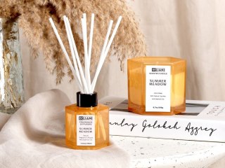 Świeczka zapachowa z patyczkami zapachowymi CLASSY TINT Wosk sojowy Świeże nuty