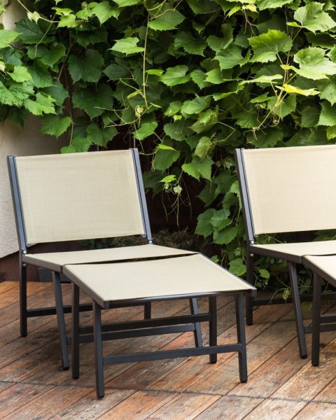 Zestaw 2 krzeseł ogrodowych MARCEDDI Z podnóżkiem Metal Beżowy