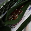 Ciemnozielony portfel damski skórzany z tłoczeniem kwiatowym RFID Paolo Peruzzi AL-13-GB
