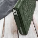 Ciemnozielony portfel damski skórzany z tłoczeniem kwiatowym RFID Paolo Peruzzi AL-13-GB