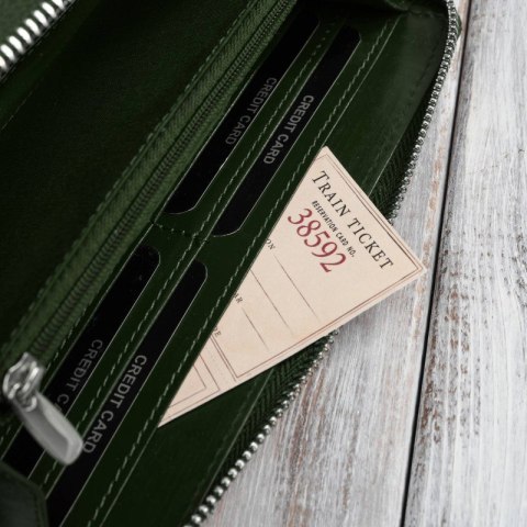 Ciemnozielony portfel damski skórzany z tłoczeniem kwiatowym RFID Paolo Peruzzi AL-13-GB