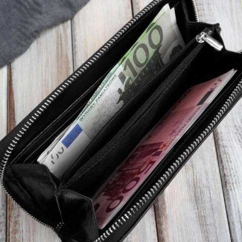 Czarny portfel damski ze skóry naturalnej w kwiaty Paolo Peruzzi AL-13-BL