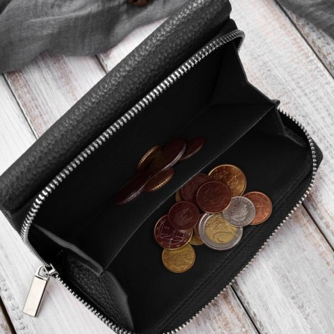 Portfel damski duży czarny ze skóry naturalnej pojemny Paolo Peruzzi T-138-BL