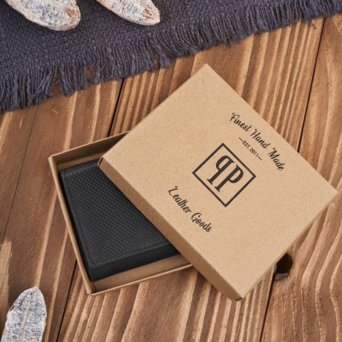 Portfel damski skórzany we wzory geometryczne mały vintage czarny RFID Paolo Peruzzi T-112-HBL