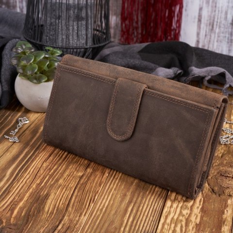 Zestaw prezentowy dla kobiet ZUP-95-BR portfel damski skórzany T-05-BR breloczek vintage T-87-HBR