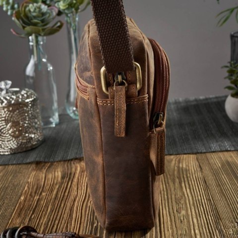 Brązowa torebka listonoszka na ramię Paolo Peruzzi T-63-HBR