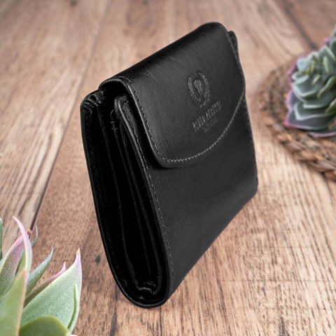 Czarny skórzany portfel damski Paolo Peruzzi T-12-BL