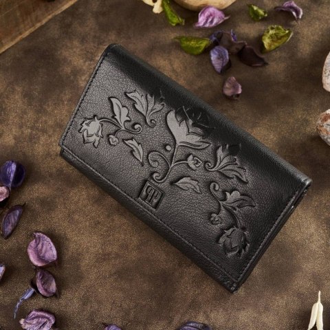 Zestaw prezentowy dla niej portfel damski w kwiaty T-45 i skórzane etui na karty T-151 Paolo Peruzzi ZUP-144-BL