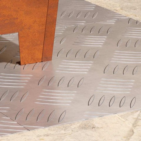 4 sztuki aluminiowych płyt vidaXL w kratkę, antypoślizgowe, 40x40 cm Lumarko!