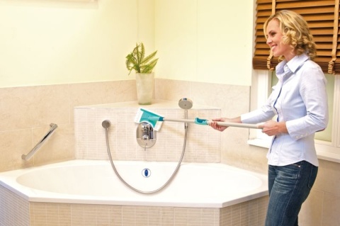 Leifheit Myjka Łazienkowa Z Drążkiem Teleskopowym Bath Cleaner Micro Duo 41700