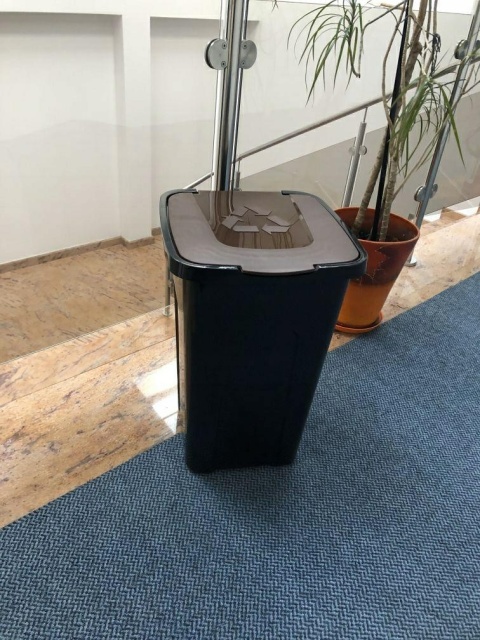 Keeeper Kosz Do Segregacji 50l brązowy 1090