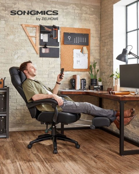 Ergonomiczne krzesło biurowe z podnóżkiem, Czarny